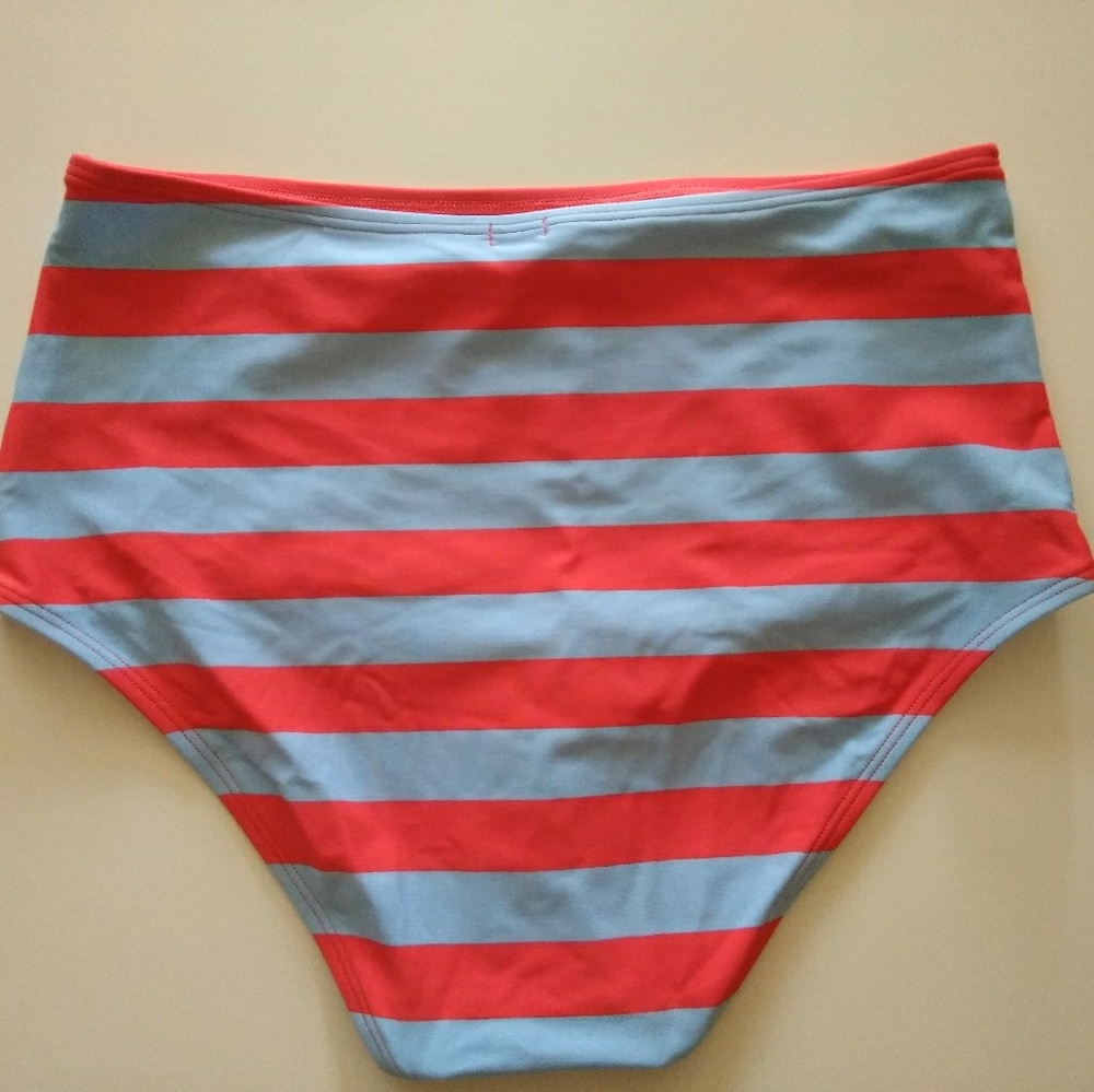 NWT Highwaist Swim Bottoms